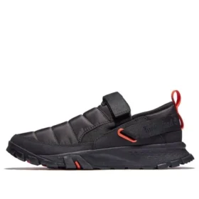 Mils Falls Canvas Slip-On Shoes “Black”